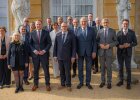 Gruppenfoto aller Beteiligten