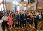 21. Juni 2023: Ministerpräsident Dr. Markus Söder und Bayerns Innen- und Integrationsminister Joachim Herrmann haben gestern bei einem Neubürgerempfang in der Münchner Residenz rund 650 neue deutsche Staatsbürgerinnen und Staatsbürger begrüßt. „Die Staatsbürgerschaft ist das höchste Gut, das der Staat nach einem gelungenen Integrationsprozess vergeben kann. Dazu gratuliere ich Ihnen allen und heiße Sie in Ihrer neuen Heimat herzlich willkommen!“ sagte Herrmann beim Festakt.