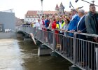 Söder und Herrmann auf einer Brücke in Regensburg