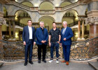 Justizminister Georg Eisenreich, Schauspieler Dieter Fischer, Schauspieler Igor Jeftic und Innenminister Joachim Herrmann