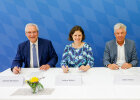 240710 Gründung Anton Fliegerbauer Kinderstiftung
