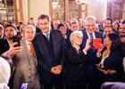 Gäste machen "Selfis" mit Söder und Herrmann