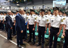 Neuer Rekord bei der Bayerischen Polizei: Innenminister Joachim Herrmann hat in der Frankenhalle des Messezentrums Nürnberg bei der zentralen Vereidigungszeremonie zusammen mit dem Präsidenten der Bayerischen Bereitschaftspolizei, Wolfgang Sommer, 1.546 neu eingestellten jungen Polizistinnen und Polizisten der Bayerischen Polizei im Beisein ihrer Angehörigen feierlich den Diensteid abgenommen.