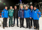 30. Dezember 2018: Innen- und Sportminister Joachim Herrmann informiert sich am Rande des Auftaktspringens der Vierschanzentournee in Oberstdorf über die geplanten Ausbaumaßnahmen und die Vorbereitungen für die Nordische Ski-Weltmeisterschaft im Jahr 2021. "Für dieses Großereignis hat der Freistaat bereits 20 Millionen Euro im Nachtragshaushalt 2018 veranschlagt", so Herrmann. Im Bild: Sportminister Joachim Herrmann mit Bundesminister Dr. Gerd Müller, DOSB-Präsident Alfons Hörmann, DSV-Präsdient Dr. Franz Steinle, BSV-Präsident Manfred Baldauf, SCO-Vorsitzender Dr. Peter Kruijer und Bürgermeister Laurent Mies