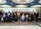 Gruppenbild mit allen Ausgezeichneten und Minister Herrmann