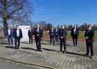 Gruppenfoto mit Maske und Abstand u.a. mit Innenminister Joachim Herrmann, BLSV 