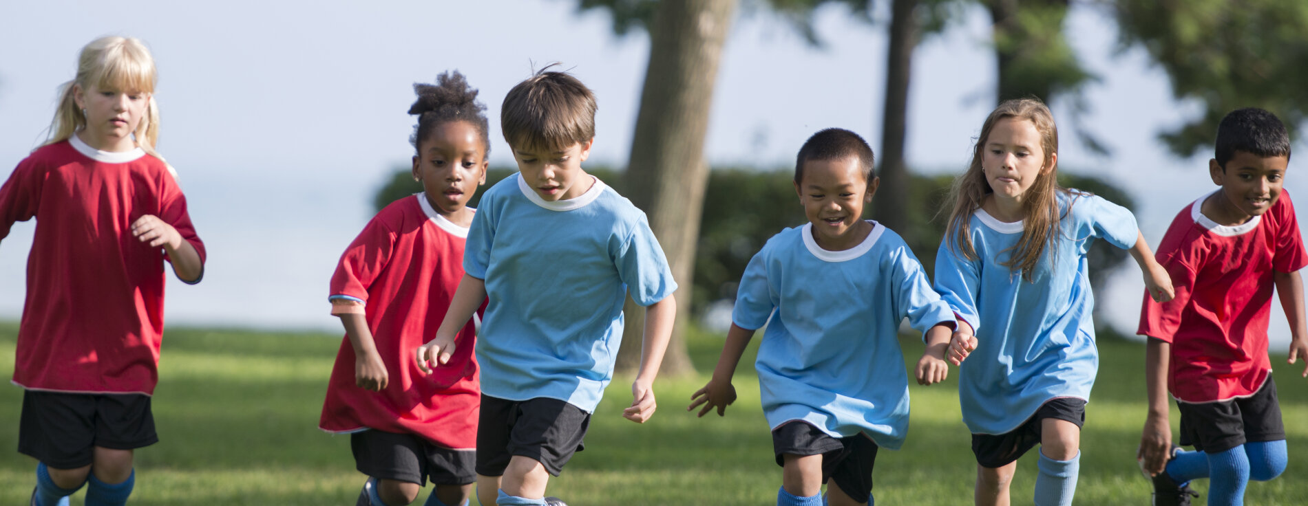 Kinder_Sport_Fussball