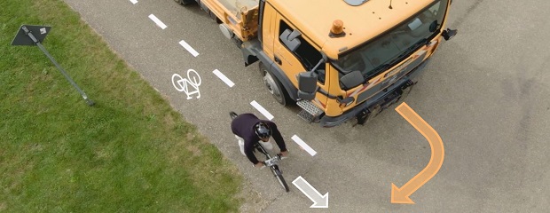 Ausstattung von Lkw mit Fahrassistenzsystemen Ausstattung von Lkw mit Fahrassistenzsystemen