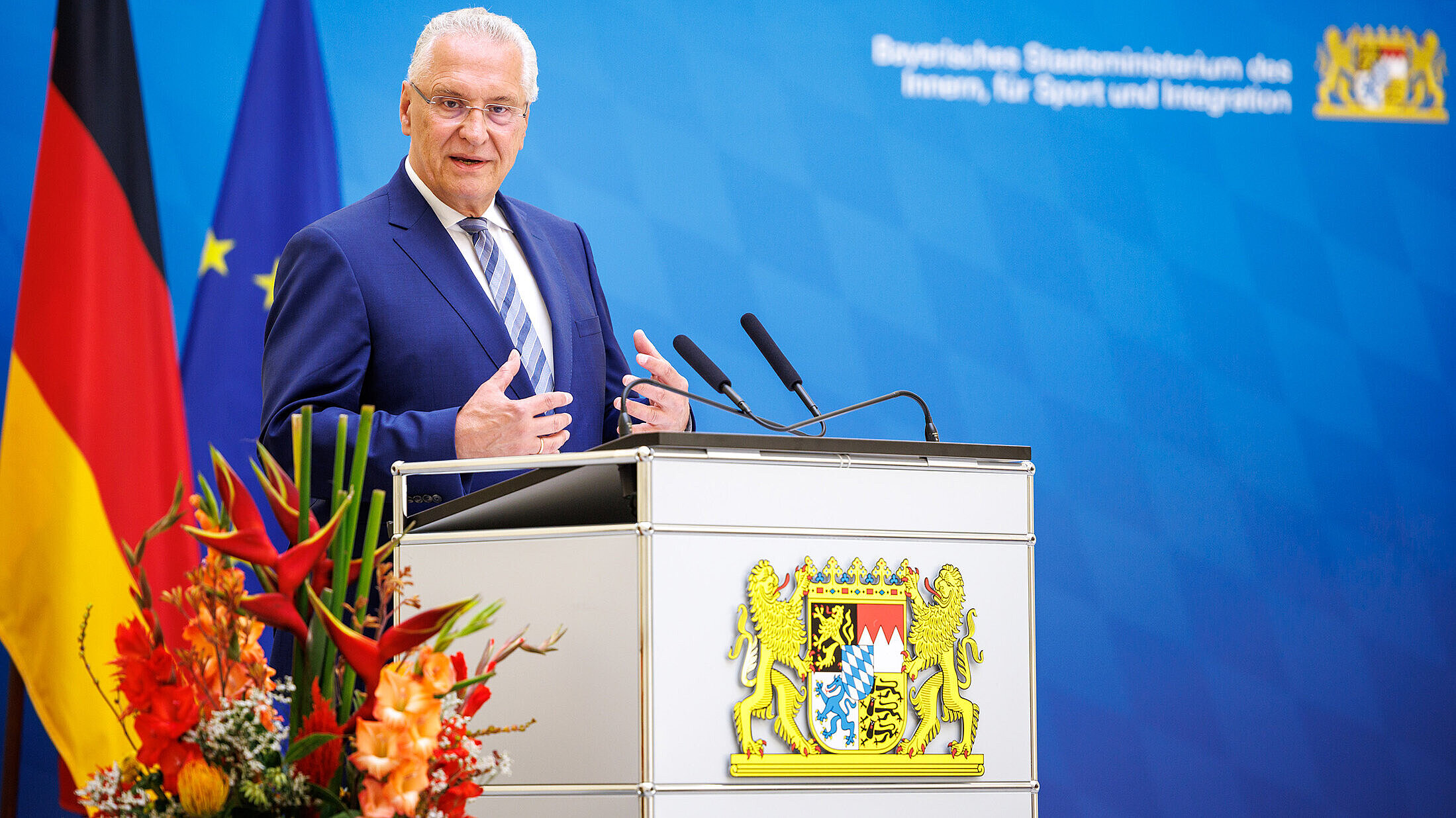 Herrmann am Rednerpult