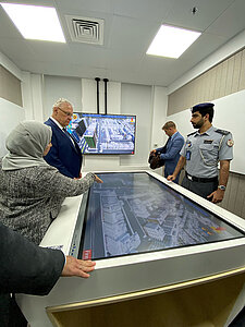 Besuch Virtual Training Center Abu Dhabi Police