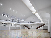 leere Sporthalle nach Sanierung des MTV München