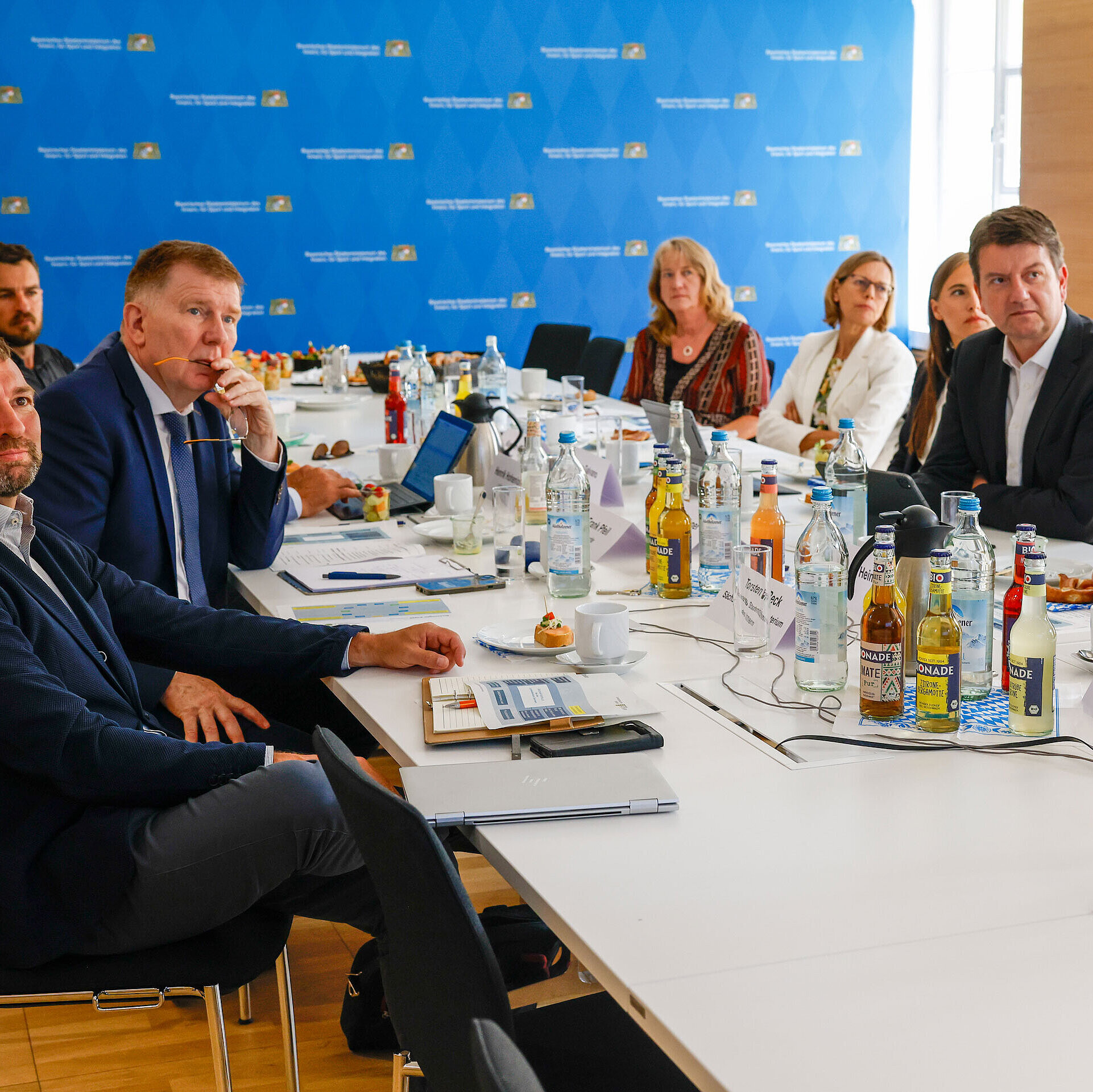 Blick in den Besprechungsraum
