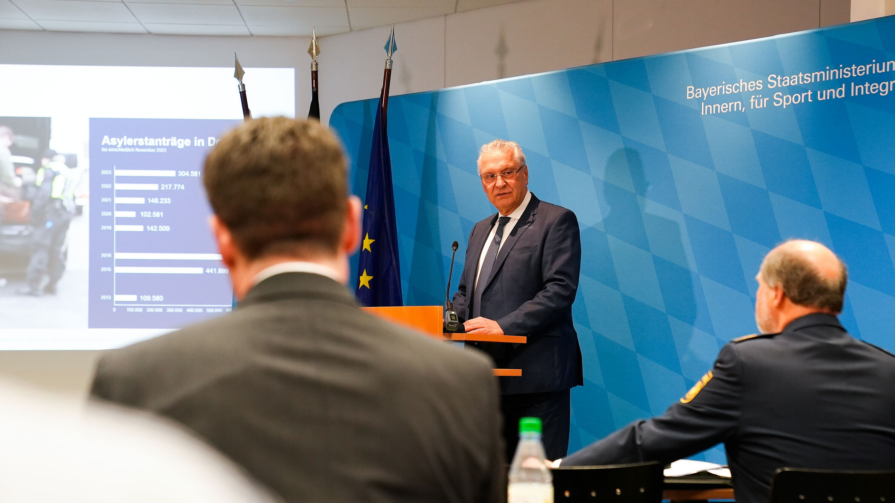 Herrmann am Rednerpult