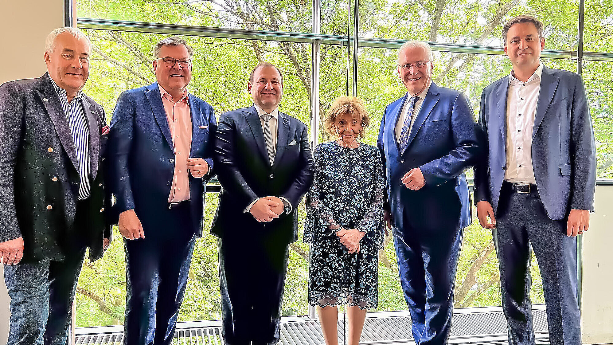 Gruppenfoto mit Herrmann, Eisenreich, Knobloch und Fischbaum