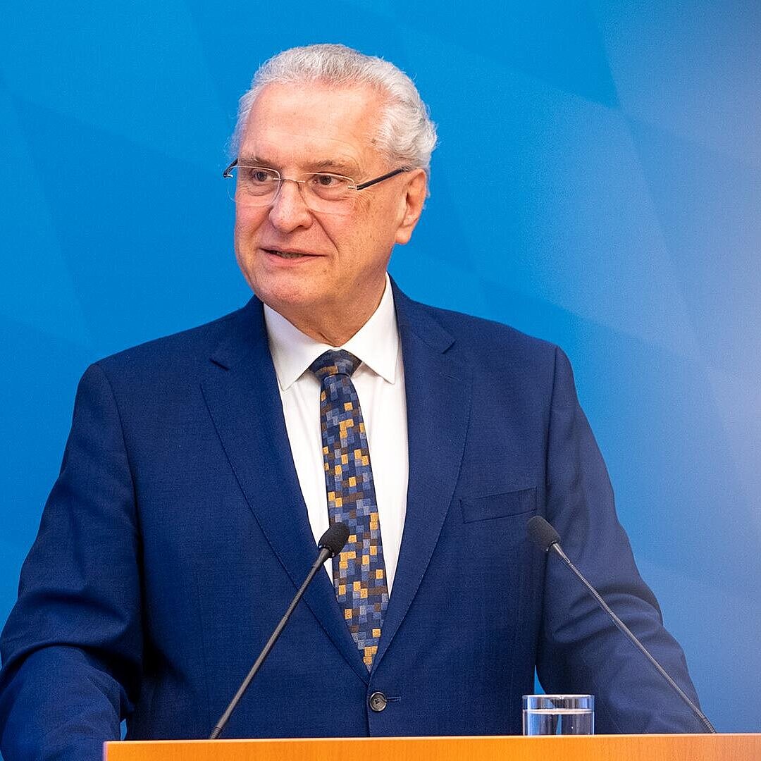 Innenminister Joachim Herrmann am Rednerpult