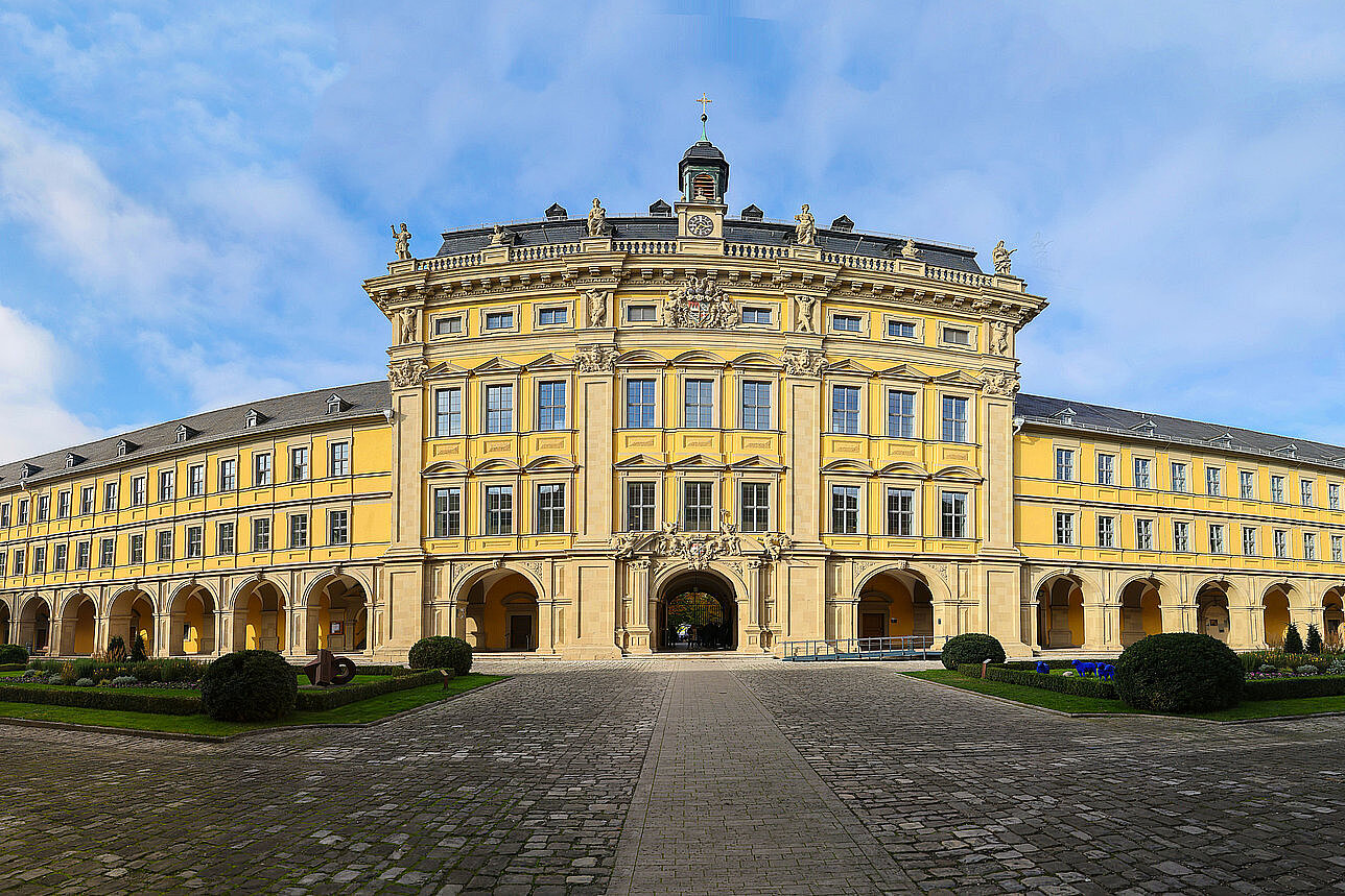 Panoramaansicht des Juliusspitals in Würzburg