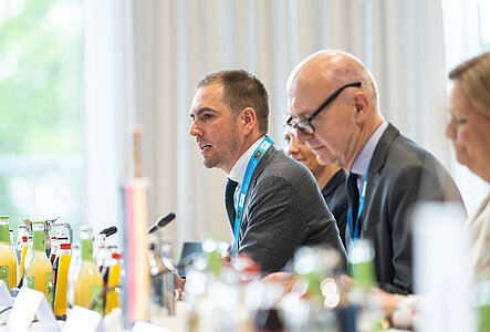 Philipp Lahm und Bernd Neuendorf